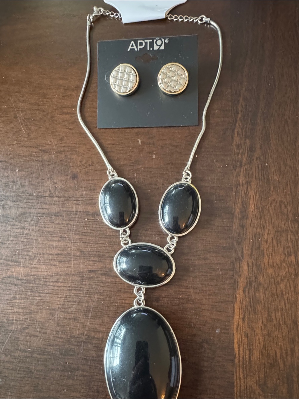 Apt. 9 Silver-Tone Necklace with Black Oval Stones and Matching Studs